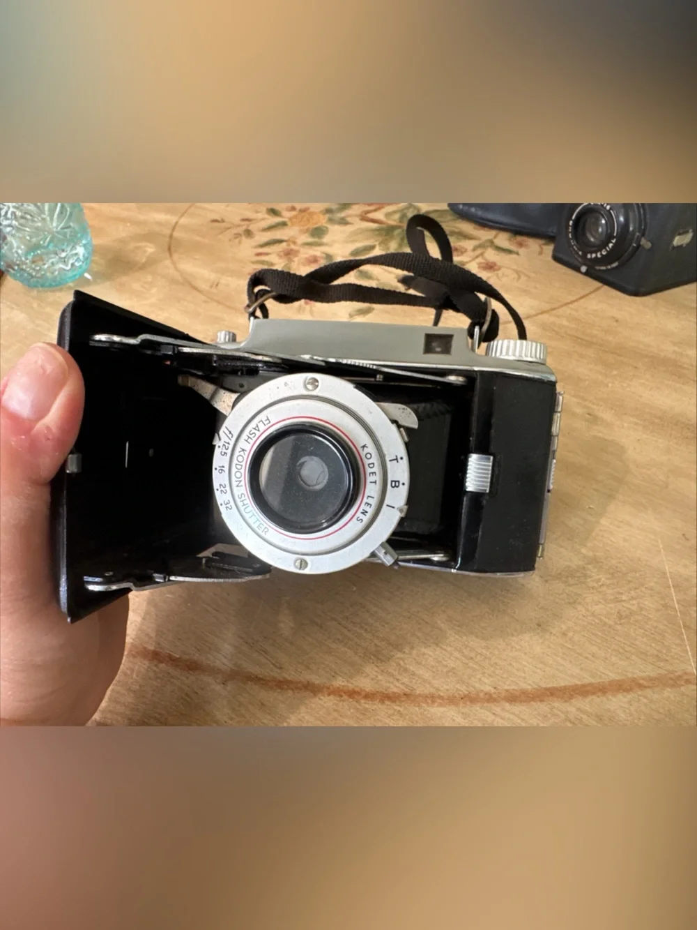 Vintage Kodak Tourist 2 Black Photo 620 Film Folding Camera Not Tested